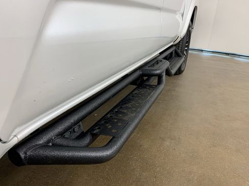 Used 2021 Toyota Tacoma TRD Sport w/ TRD Premium Sport Package image 3