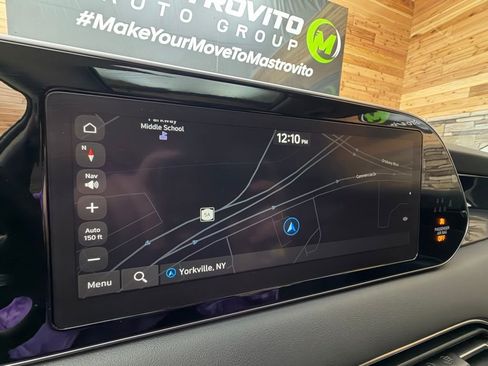 Used 2022 Hyundai Palisade Limited w/ Winter Package image 21