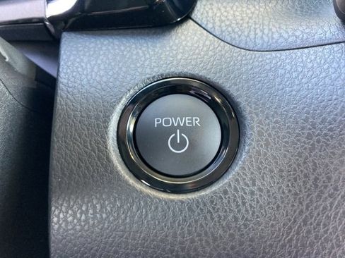 New 2025 Toyota Camry LE w/ Convenience Package image 19
