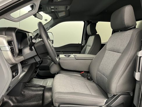 New 2025 Ford F550 4x4 Supercab Super Duty image 24