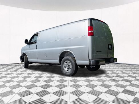 New 2026 Chevrolet Express 2500 RWD image 3