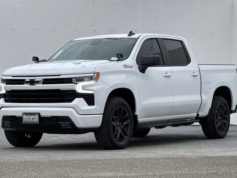 Used 2024 Chevrolet Silverado 1500 RST image 8