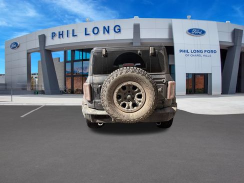 Certified 2025 Ford Bronco Badlands w/ Sasquatch Package AWD/4WD image 4
