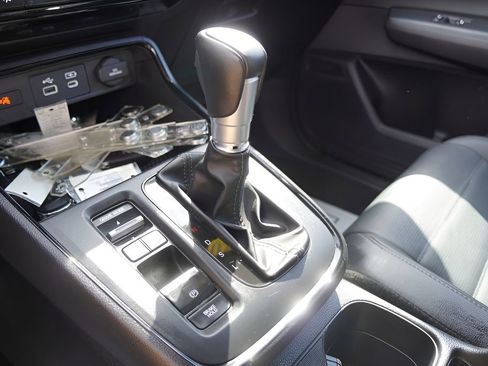 Used 2025 Honda CR-V EX-L image 25