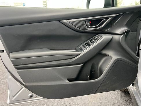 Used 2023 Subaru Crosstrek 2.0i image 16