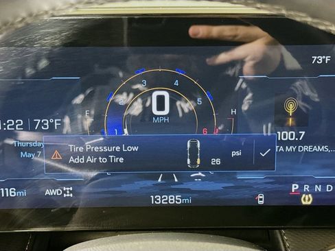 Certified 2026 Chevrolet Equinox LT AWD/4WD image 10