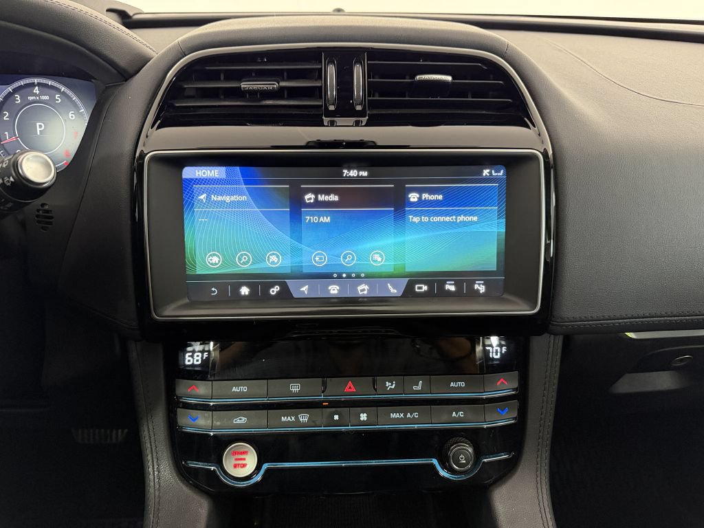Used 2019 Jaguar F-PACE Portfolio AWD/4WD image 29