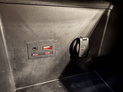 Used 2018 Kia Forte LX image 8