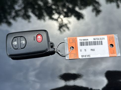 Used 2013 Toyota Prius Three FWD image 36