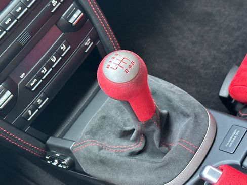 Used 2011 Porsche 911 GT2 RS RWD image 25