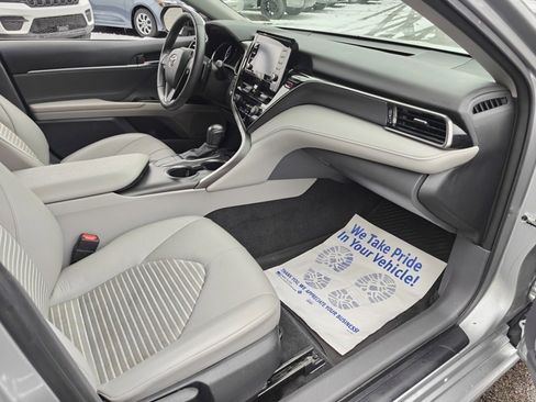 Used 2023 Toyota Camry SE image 15