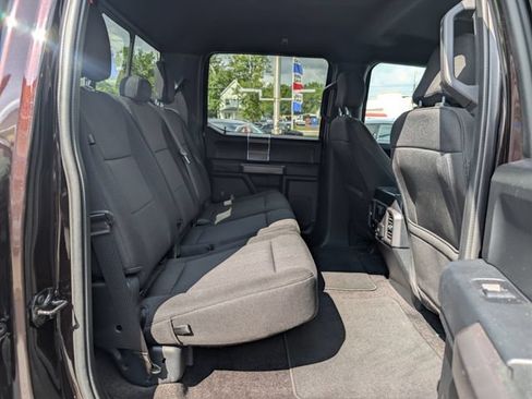 Used 2019 Ford F150 XLT w/ Equipment Group 302A Luxury AWD/4WD image 17