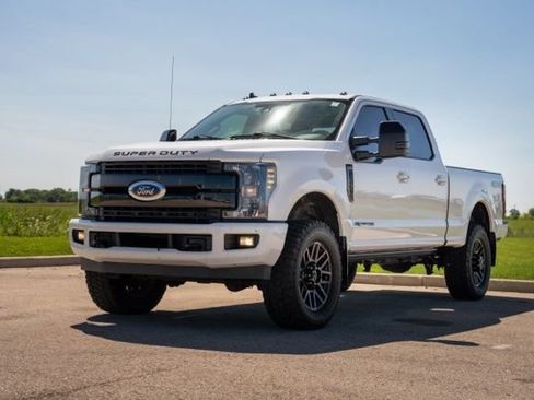 Used 2019 Ford F250 Lariat AWD/4WD image 3