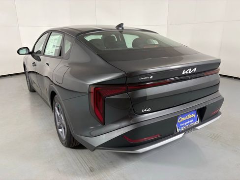 New 2026 Kia K4 LXS image 6