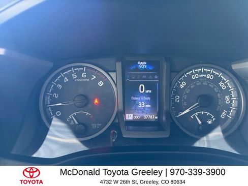 Used 2019 Toyota Tacoma TRD Off-Road w/ Technology Package AWD/4WD image 12