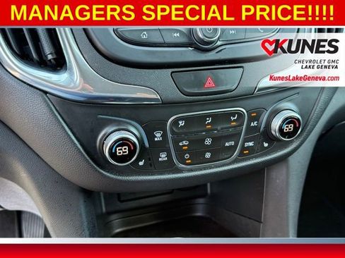 Used 2020 Chevrolet Equinox LT w/ Driver Convenience Package FWD image 27