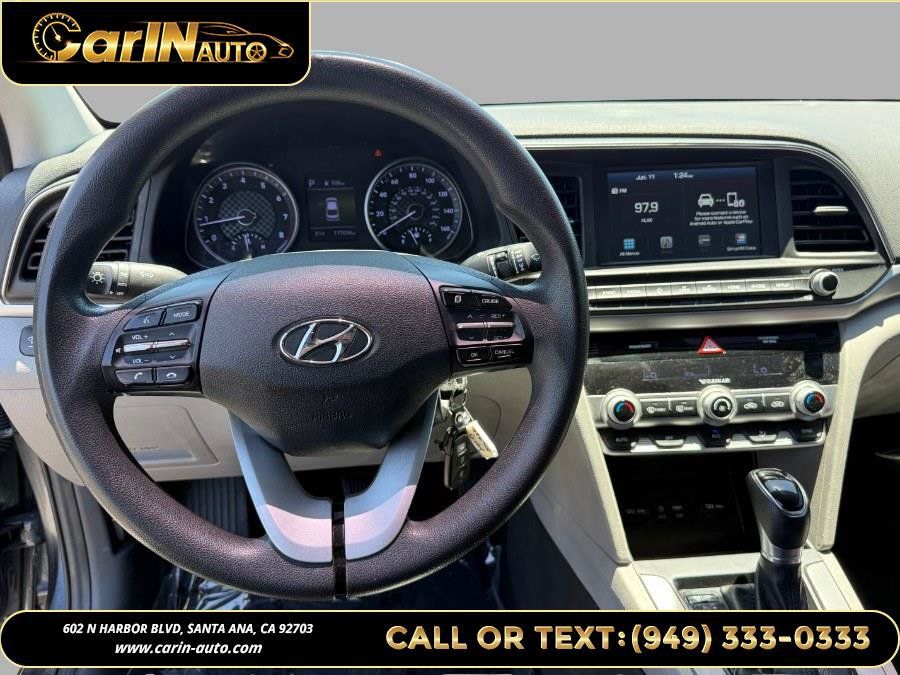Used 2020 Hyundai Elantra SEL FWD image 19