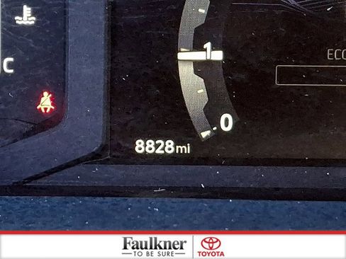 Certified 2025 Toyota 4Runner SR5 AWD/4WD image 17