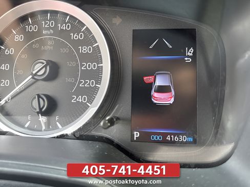 Used 2024 Toyota RAV4 XLE w/ Convenience Package FWD image 22