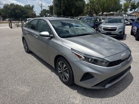 Certified 2023 Kia Forte LXS FWD image 1