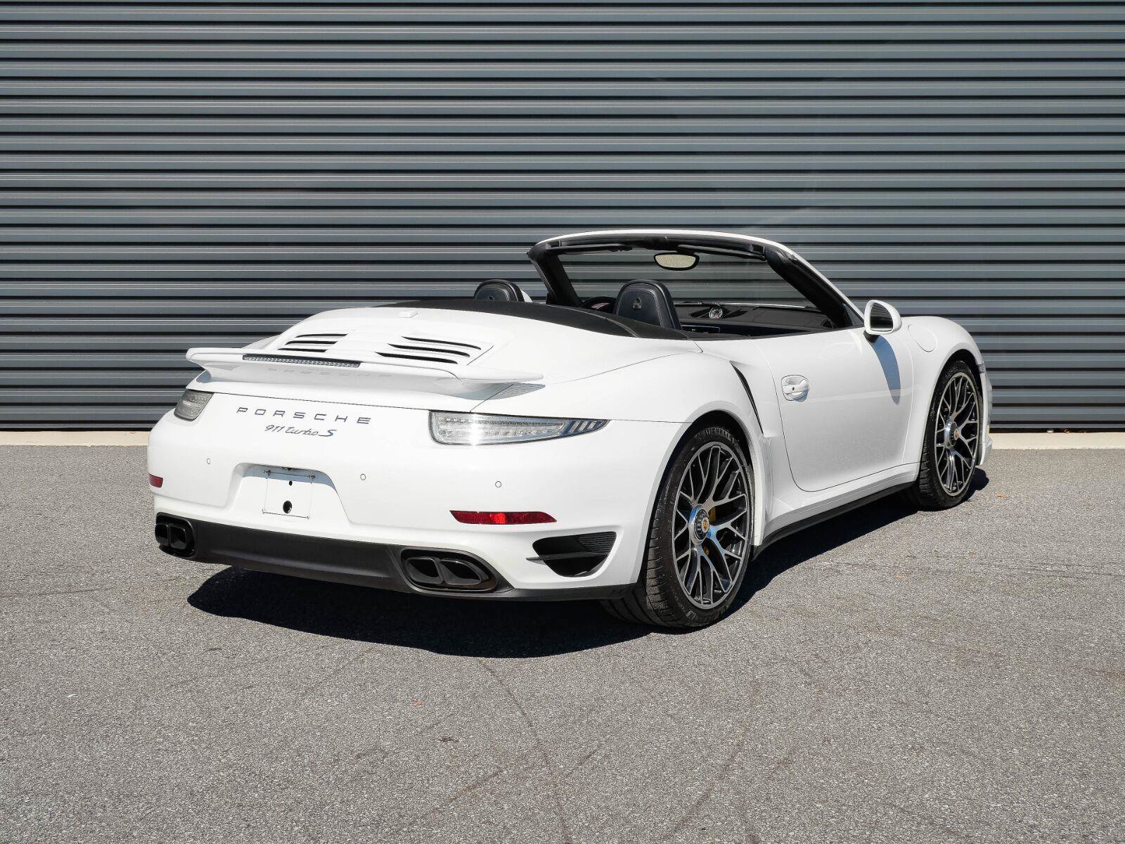 Used 2015 Porsche 911 Turbo S AWD/4WD image 24