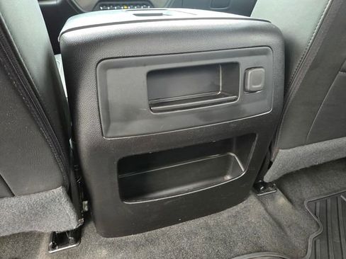 Used 2018 GMC Sierra 2500 Denali w/ Duramax Plus Package image 13