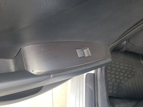 Used 2024 Toyota Camry LE image 15