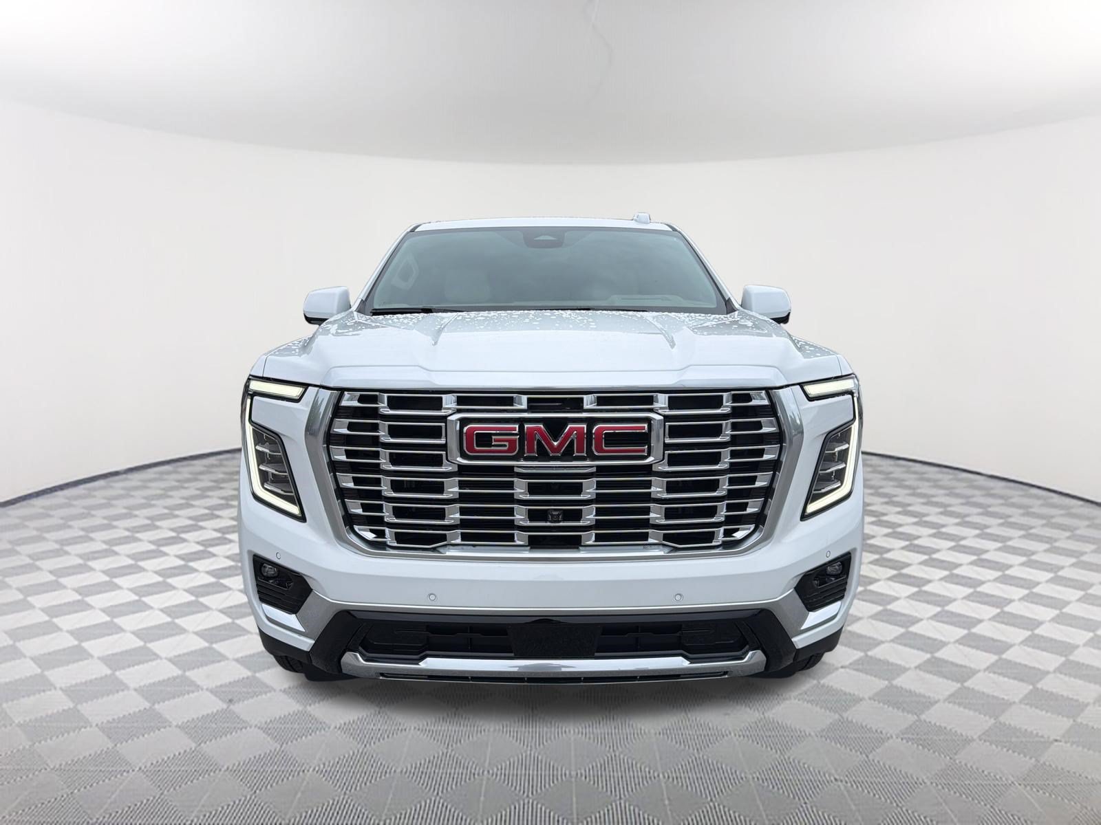 New 2026 GMC Yukon Denali w/ Denali Reserve Package AWD/4WD image 2