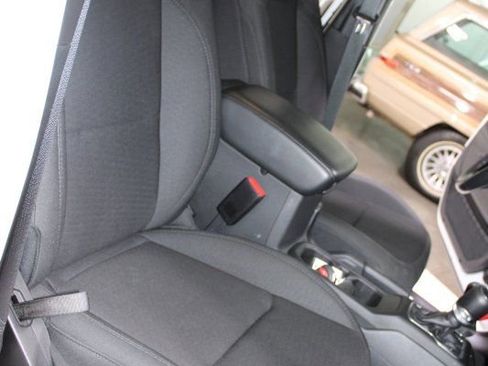 Used 2022 Jeep Wrangler Unlimited Sport AWD/4WD image 26