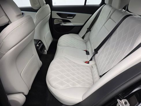 Used 2024 Mercedes-Benz E 450 4MATIC Sedan image 14