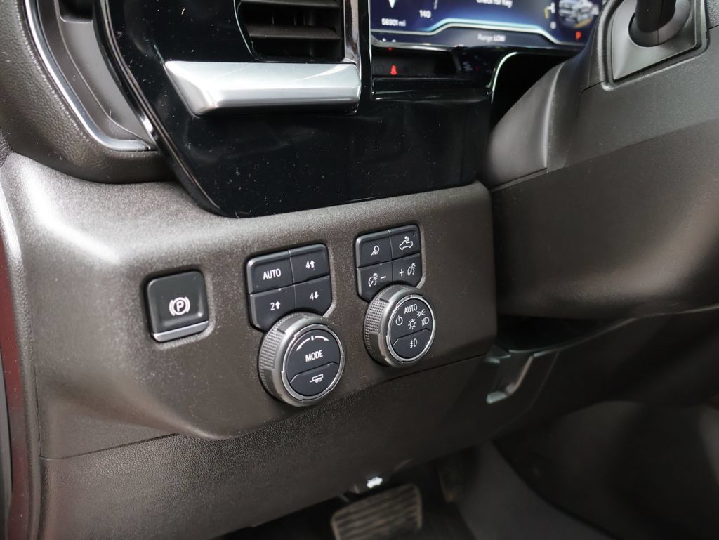 Used 2024 Chevrolet Silverado 1500 RST w/ Convenience Package II AWD/4WD image 18