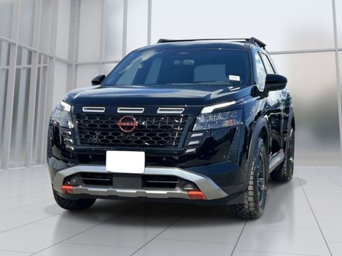 New 2026 Nissan Pathfinder Rock Creek w/ Rock Creek Premium Package AWD/4WD image 6