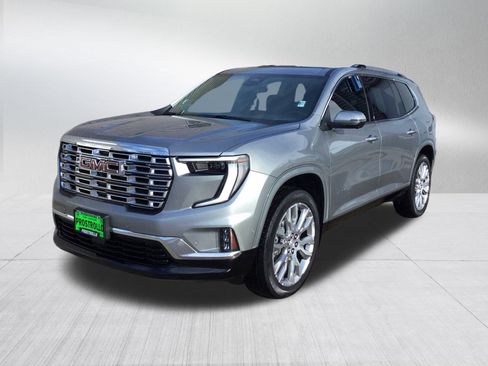 Used 2024 GMC Acadia Denali w/ Super Cruise Package image 2