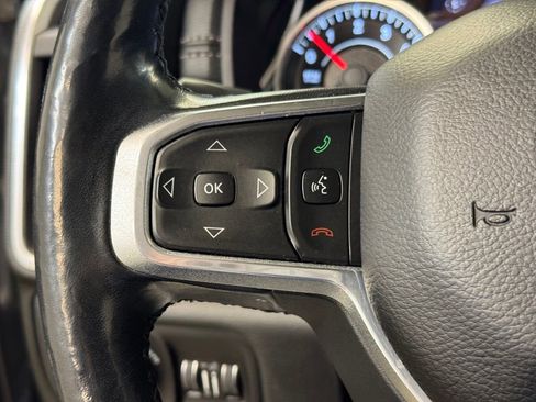 Used 2019 RAM 1500 Laramie AWD/4WD image 35