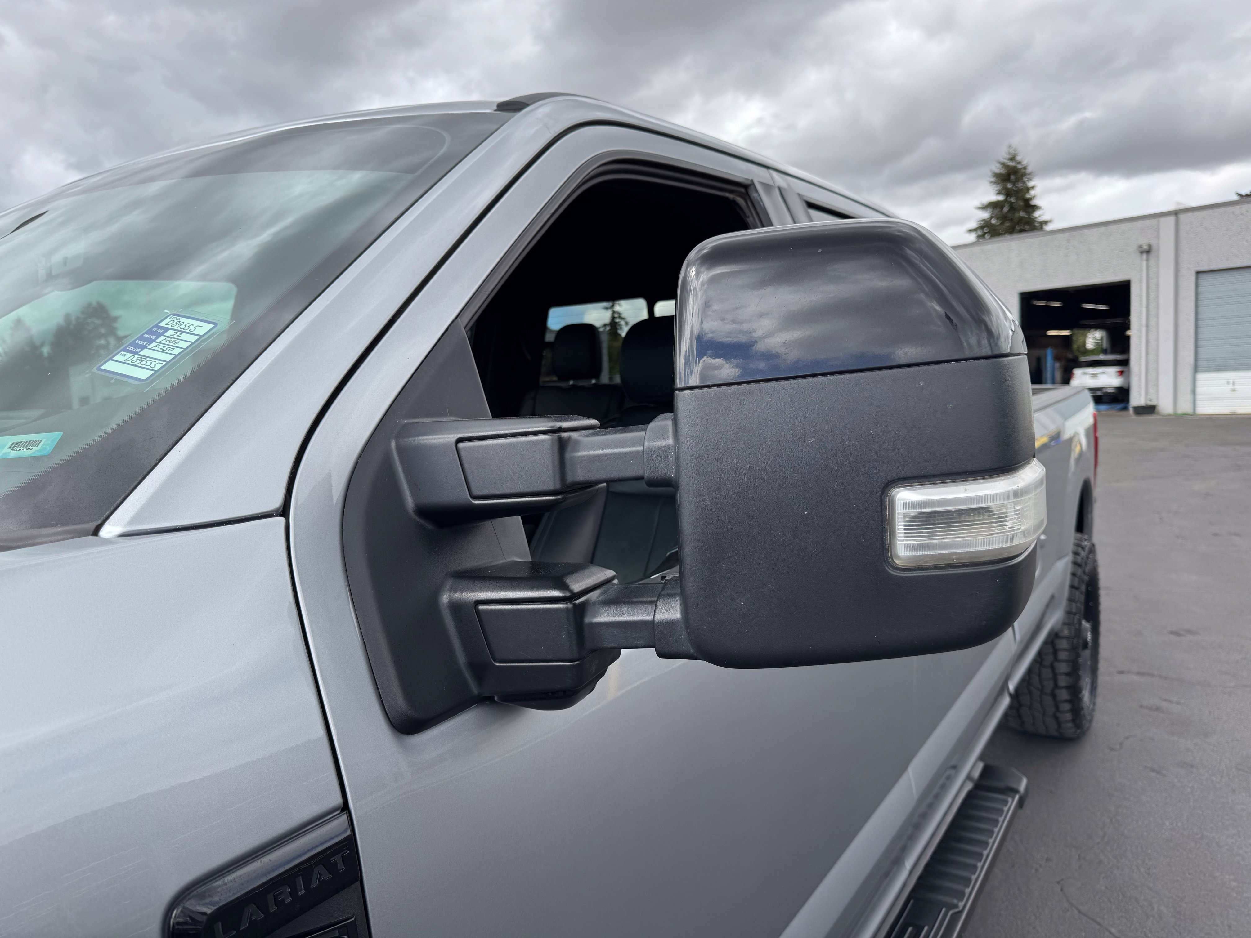 Used 2022 Ford F250 Lariat w/ Black Appearance Package AWD/4WD image 19