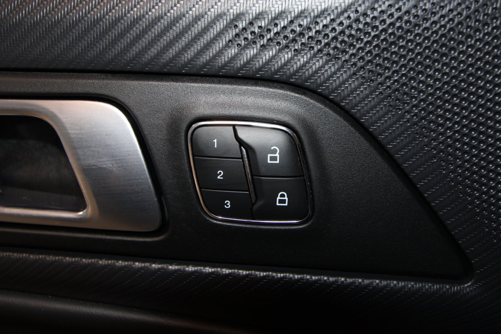 Used 2025 Ford Mustang GT Premium RWD image 10