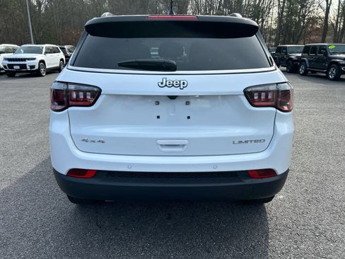 New 2026 Jeep Compass Limited image 9