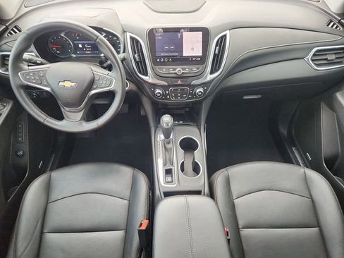 Used 2021 Chevrolet Equinox Premier FWD image 21