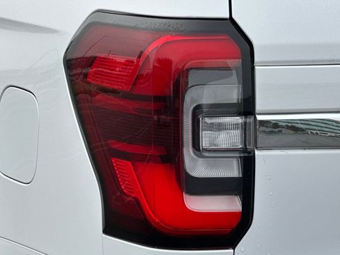 Used 2024 Ford Expedition Max Limited image 49