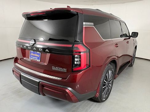 Used 2025 Nissan Armada Platinum Reserve AWD/4WD image 8