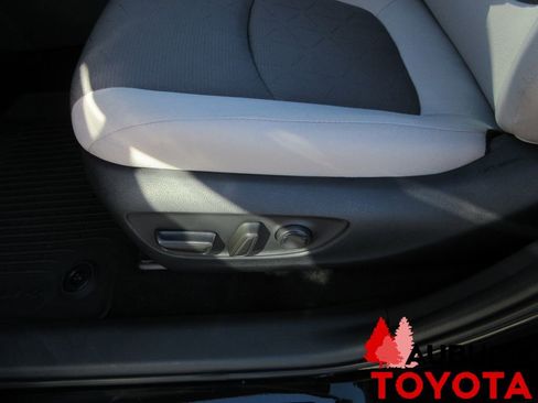 Certified 2025 Toyota RAV4 XLE w/ Convenience Package image 13