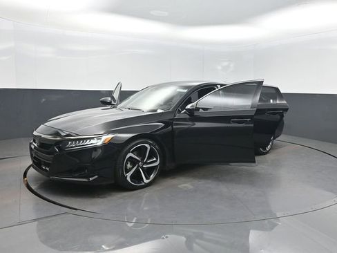 Used 2022 Honda Accord Sport image 41