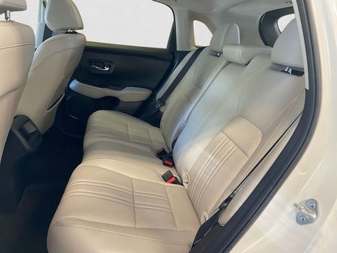 Used 2023 Honda HR-V EX-L image 14