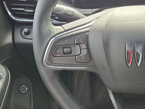 Used 2024 Buick Envista Sport Touring FWD image 20