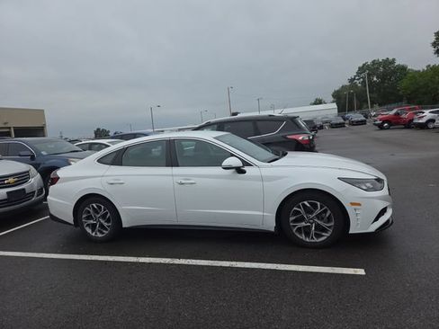 Used 2023 Hyundai Sonata SEL FWD image 1