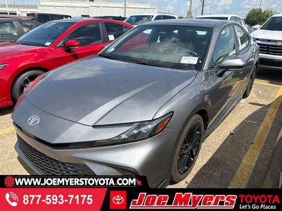 Used 2025 Toyota Camry SE