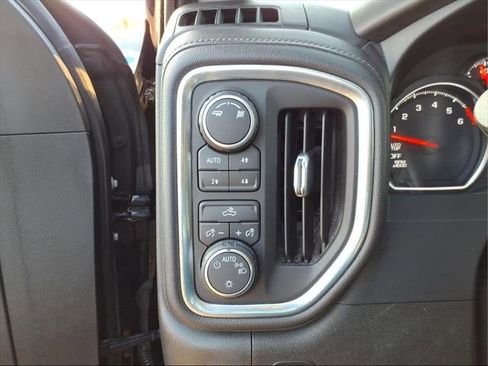 Used 2019 Chevrolet Silverado 1500 LT w/ All-Star Edition image 16