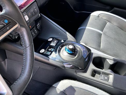 Certified 2021 Nissan Leaf SL Plus FWD image 15