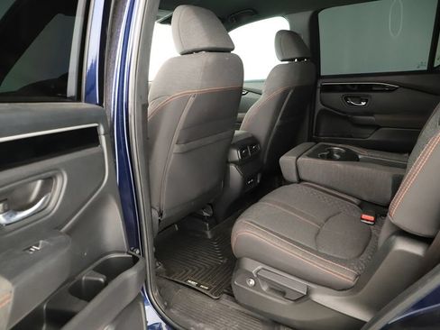 Used 2023 Honda Pilot Sport image 26