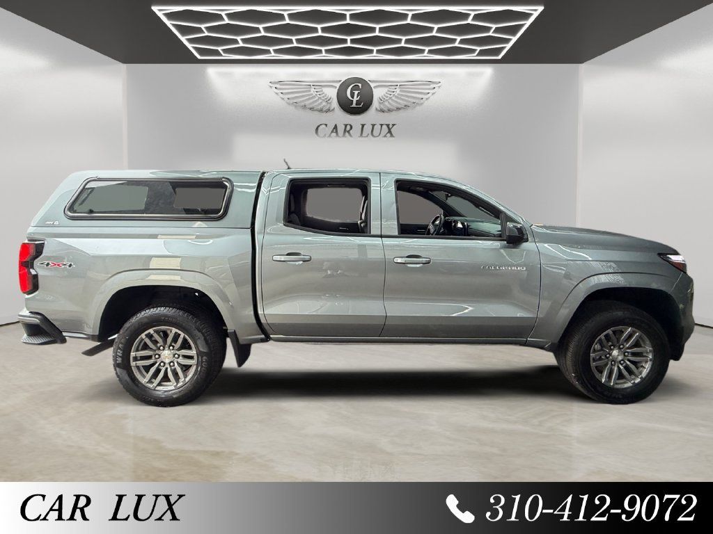 Used 2025 Chevrolet Colorado LT w/ LT Convenience Package AWD/4WD image 6